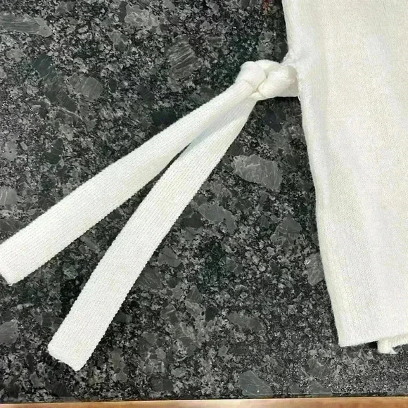 Project Womens Sweater White L Long Sleeves Pullover Side Tie Details Casual EUC - Picture 4 of 9